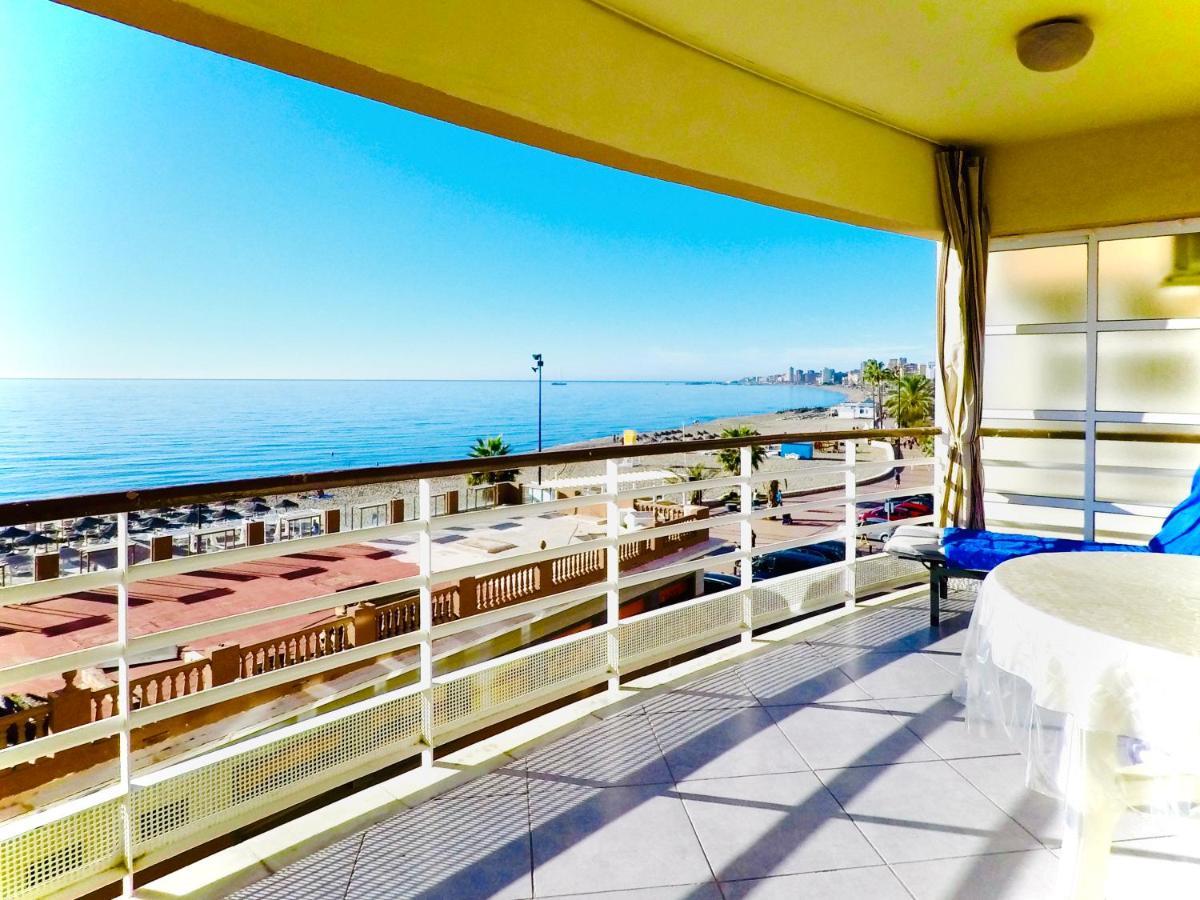 Beach Apartment 3D - Фуeнхирола Екстериор снимка