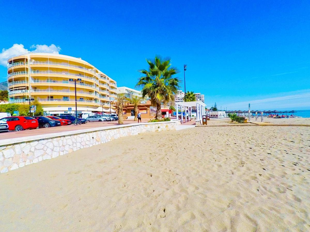 Beach Apartment 3D - Фуeнхирола Екстериор снимка